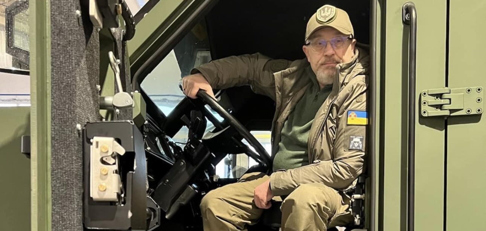 Интрига раскрыта: Резников показал украинскую САУ 'Богдана', которая поставлена на серийное производство