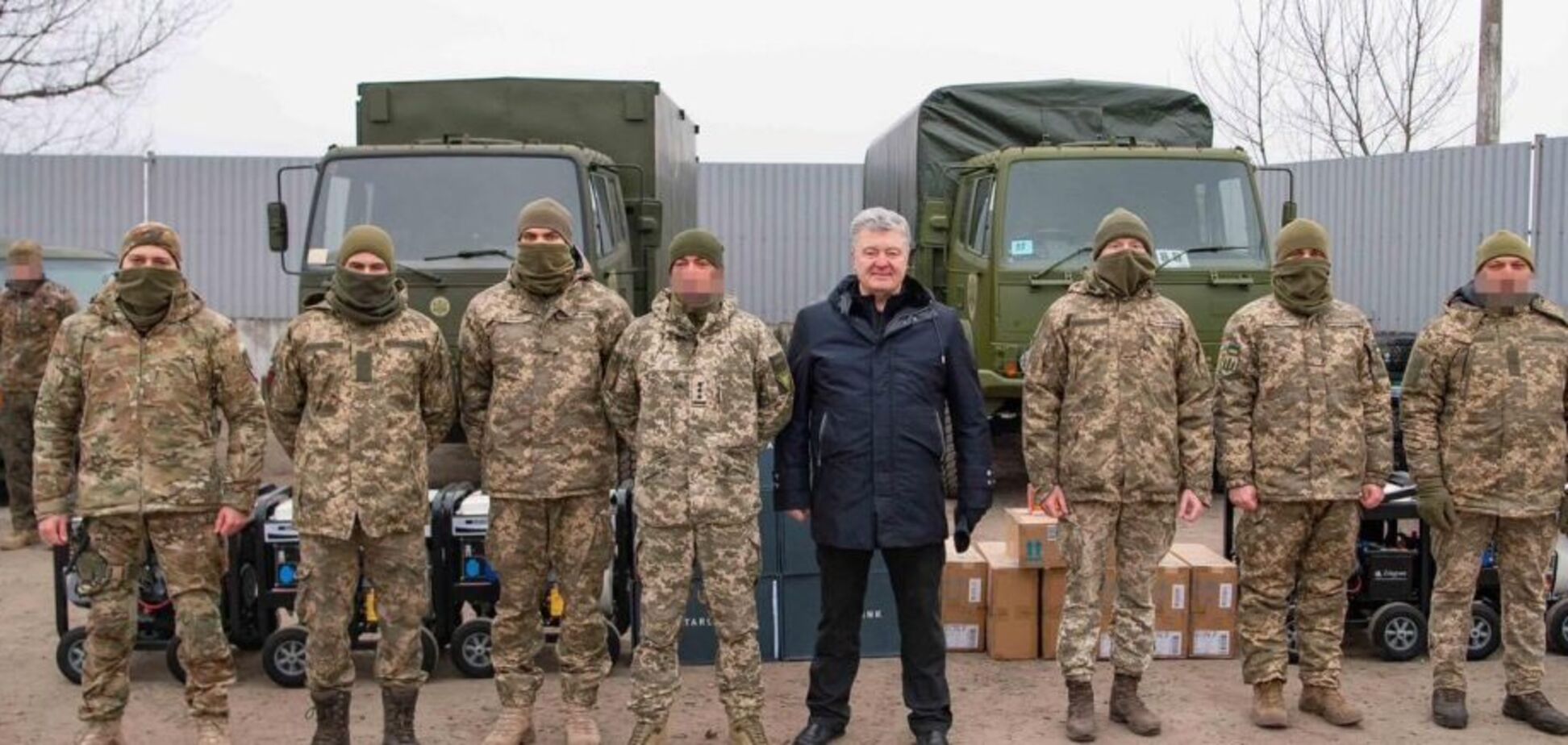 Порошенко закликає повернути закупівлі харчів для ЗСУ через Prozorro і право командира відмовлятись від неякісних продуктів