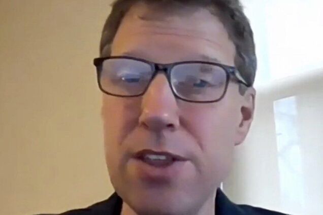 'Россия должна стать изгнанницей': ученый из Йельского университета дал интервью музею 'Голоса Мирных'