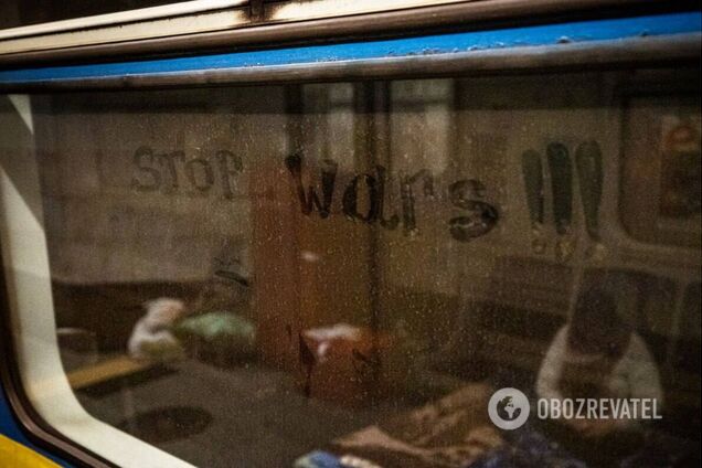 Метро круглосуточно работает как укрытие.