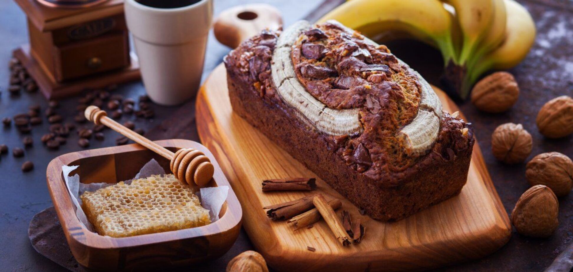 На смак як кекс: як приготувати ароматний банановий хліб у духовці