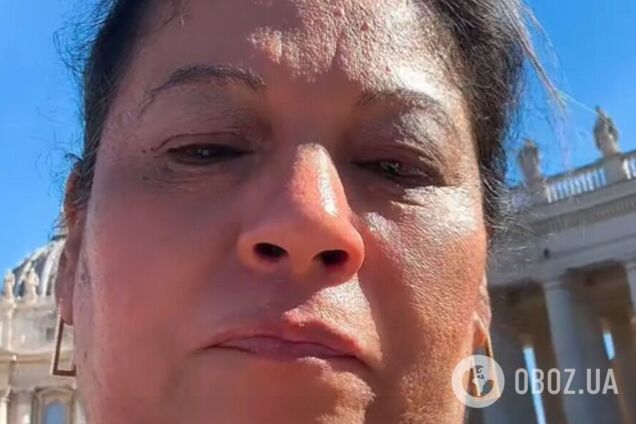 Женщина случайно испортила видео предложения своего сына в Италии: ролик стал вирусным