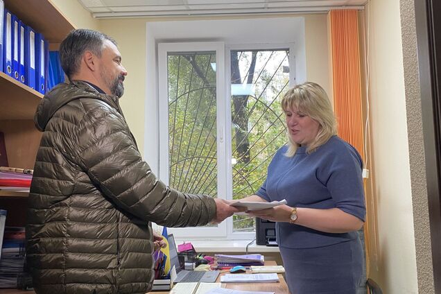 Как в Днепре выплачивают пособие на восстановление пострадавшего от ракетных обстрелов жилья