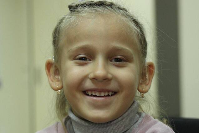 5-летняя Иванна из Запорожья снова слышит благодаря слуховым аппаратам от Фонда Рината Ахметова