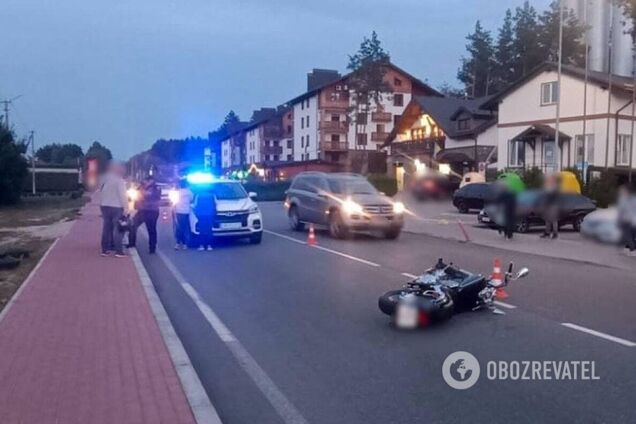 Мотоциклиста госпитализировали в больницу