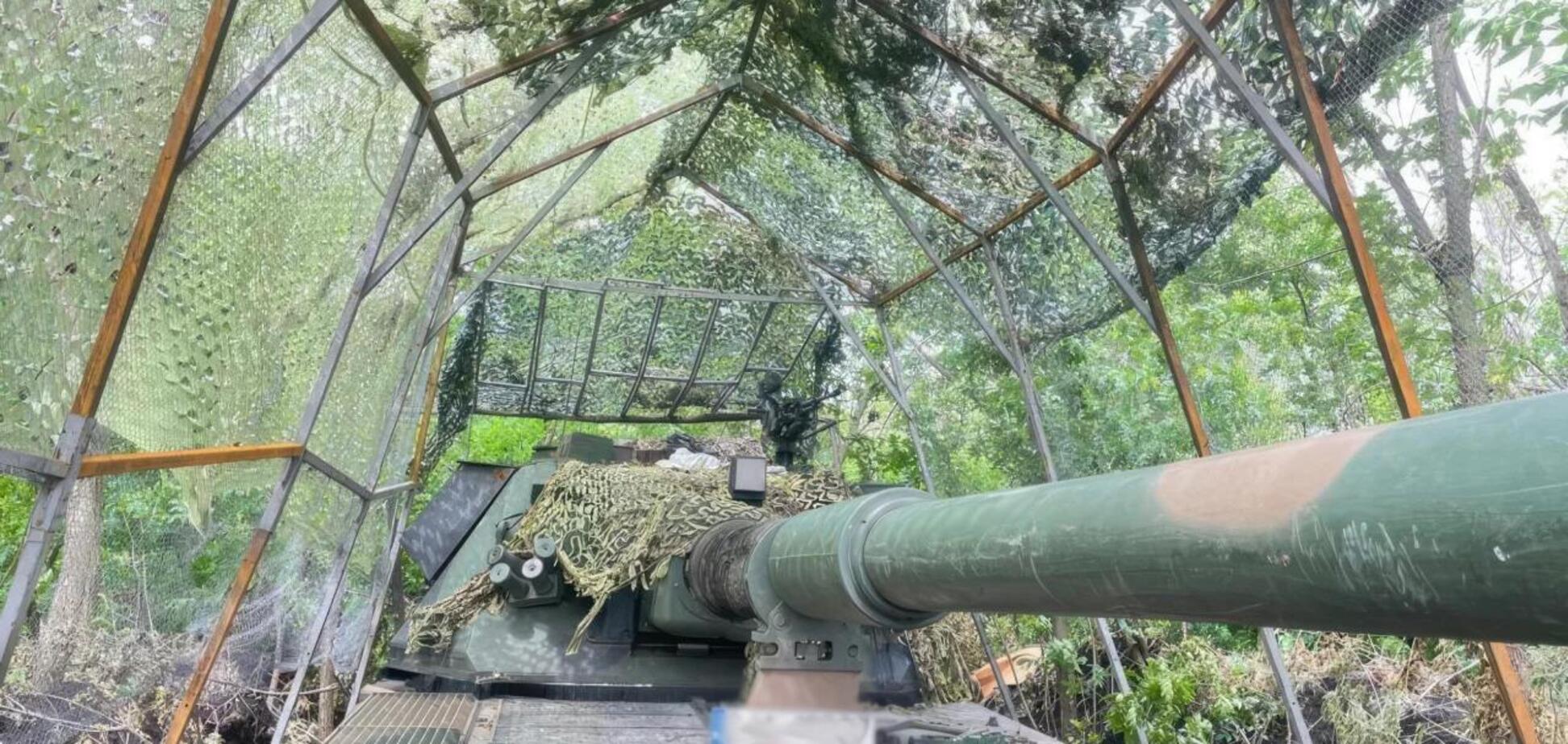 'Стальной фронт' передал на горячие направления уже более 30 сооружений для защиты техники от 'Ланцетов'