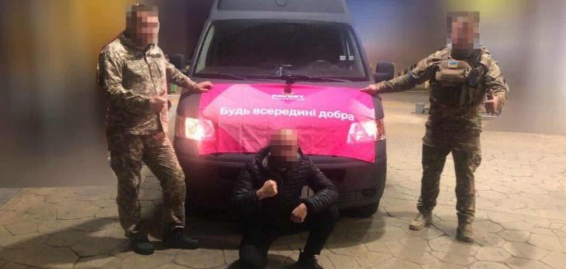 Favbet Foundation передал ВСУ на фронт еще 2 авто