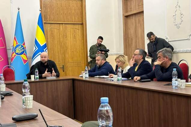 Покупаем украинское для ВСУ!