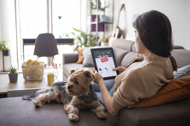 Черная пятница в Украине: скидки на ювелирные украшения, книги, пиццу, технику и такси