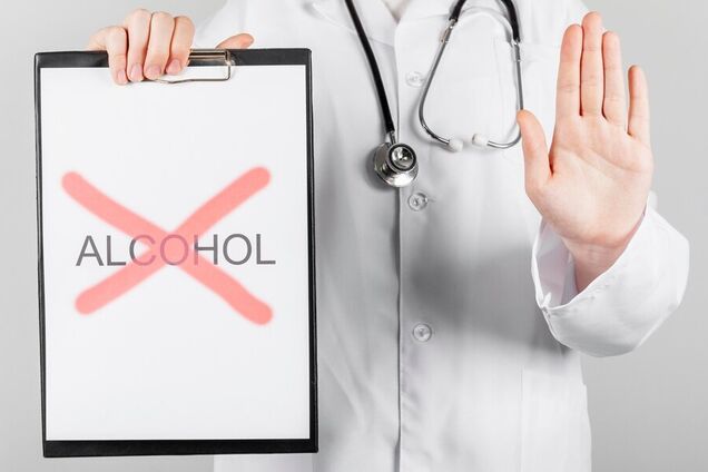 Алкогольное отравление: помощь и лечение