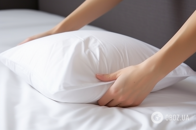 Як почистити подушки без прання: поради господиням