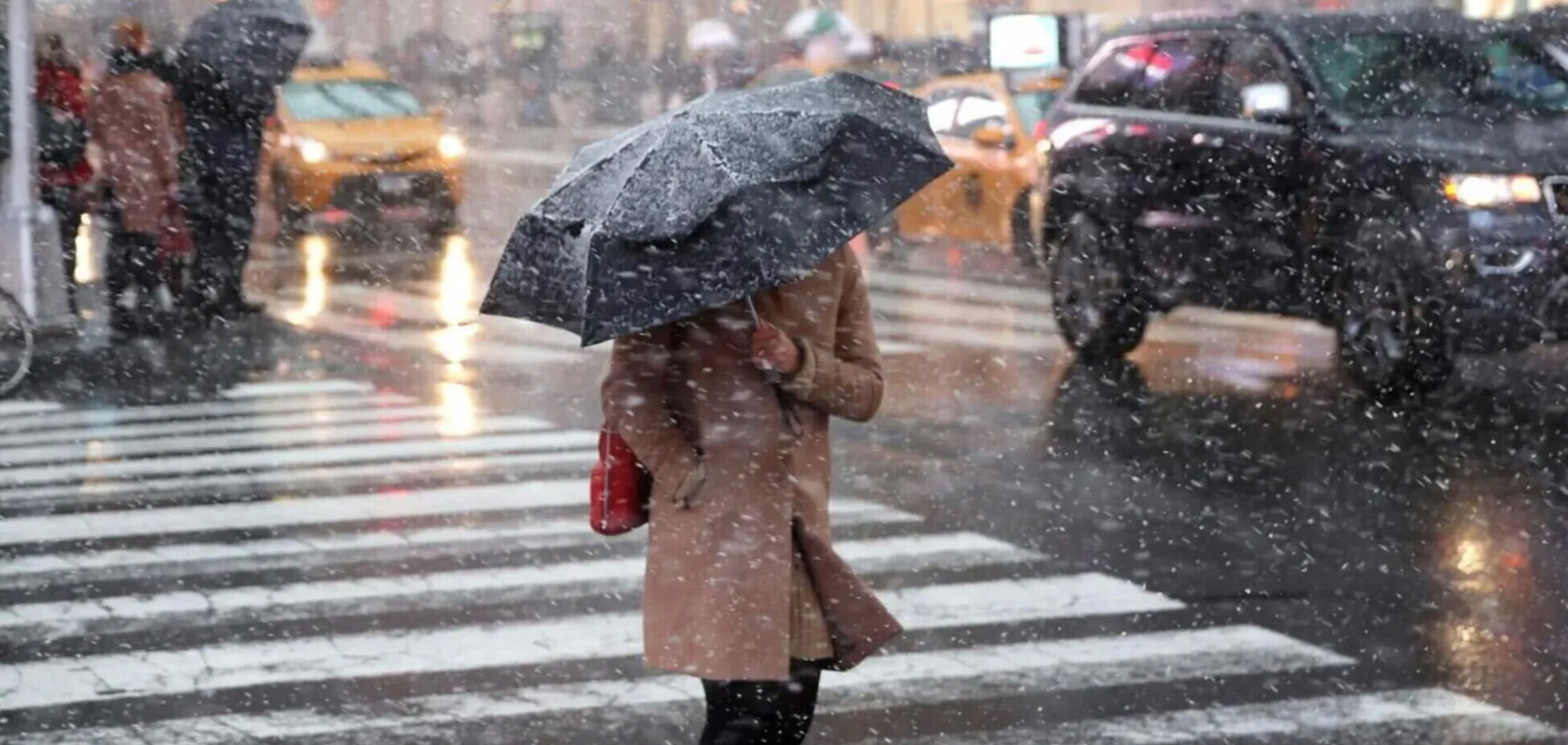 Синоптики прогнозують мокрий сніг та дощ
