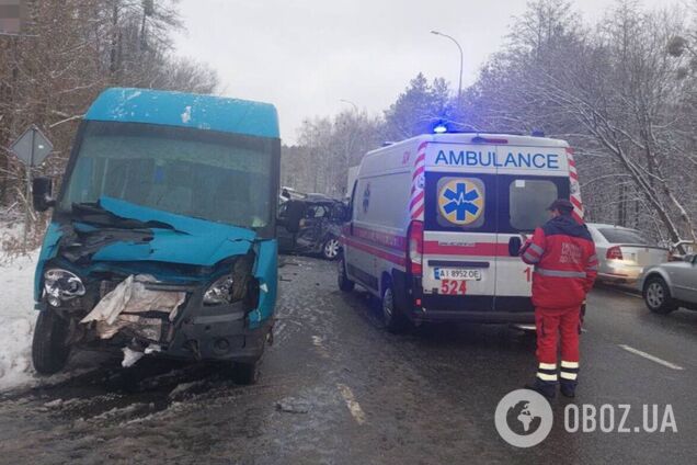 В результате ДТП пострадали четыре человека