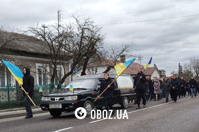 Загинув у Запорізькій області: на Львівщині провели в останню путь солдата Назара Коця. Фото й відео