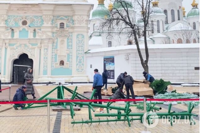 Елку установят на Софийской площади