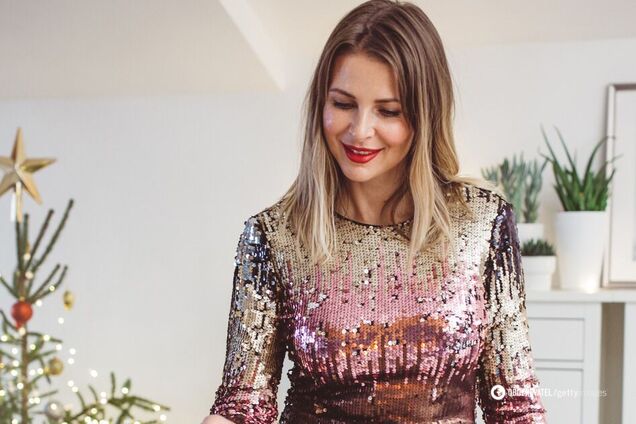 В чем категорически нельзя встречать Новый год: советы Андре Тана по одежде и цветах