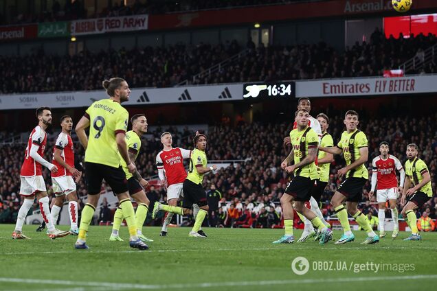 'Сенсационный гол ножницами' Зинченко признан лучшим в Англии. Видео