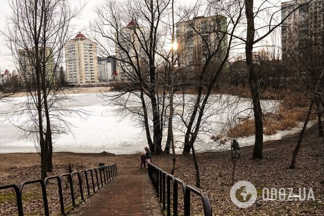 Ребенок провалился под лед на озере Белом