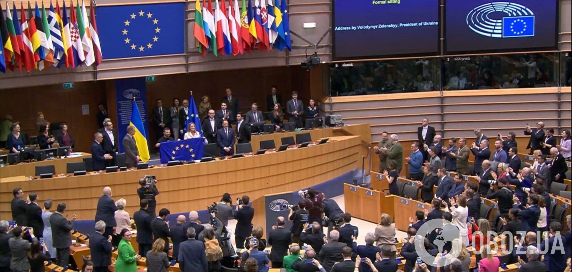 Європарламент ухвалив резолюцію із закликом надати Україні винищувачі і врегулювати конфіскацію активів РФ