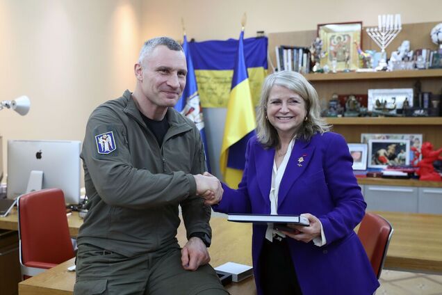 Виталий Кличко встретился с делегацией ПА НАТО
