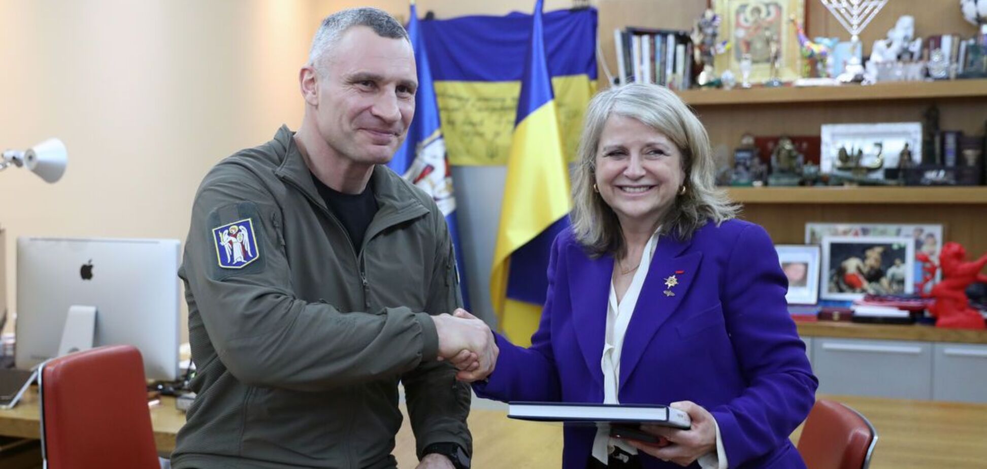 Виталий Кличко встретился с делегацией ПА НАТО