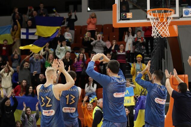 Будівельник