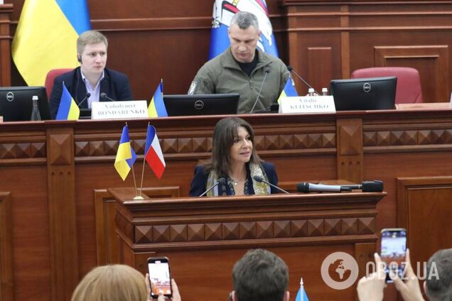 Мэр Парижа Анн Идальго в Киевсовете: сегодня я шла по городу, который выстоял