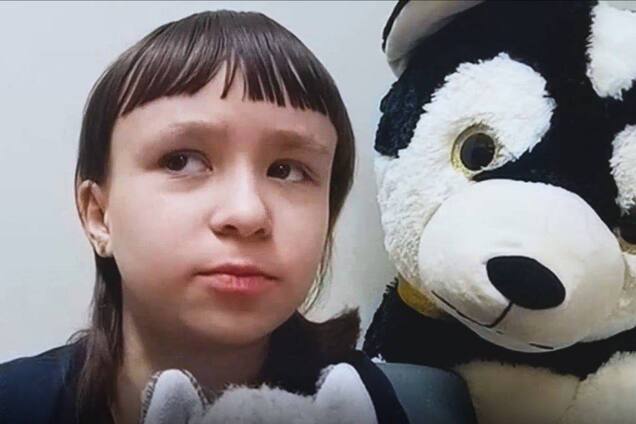 Девочка из Мариуполя рассказала свою историю для музея 'Голоса Мирных' Рината Ахметова