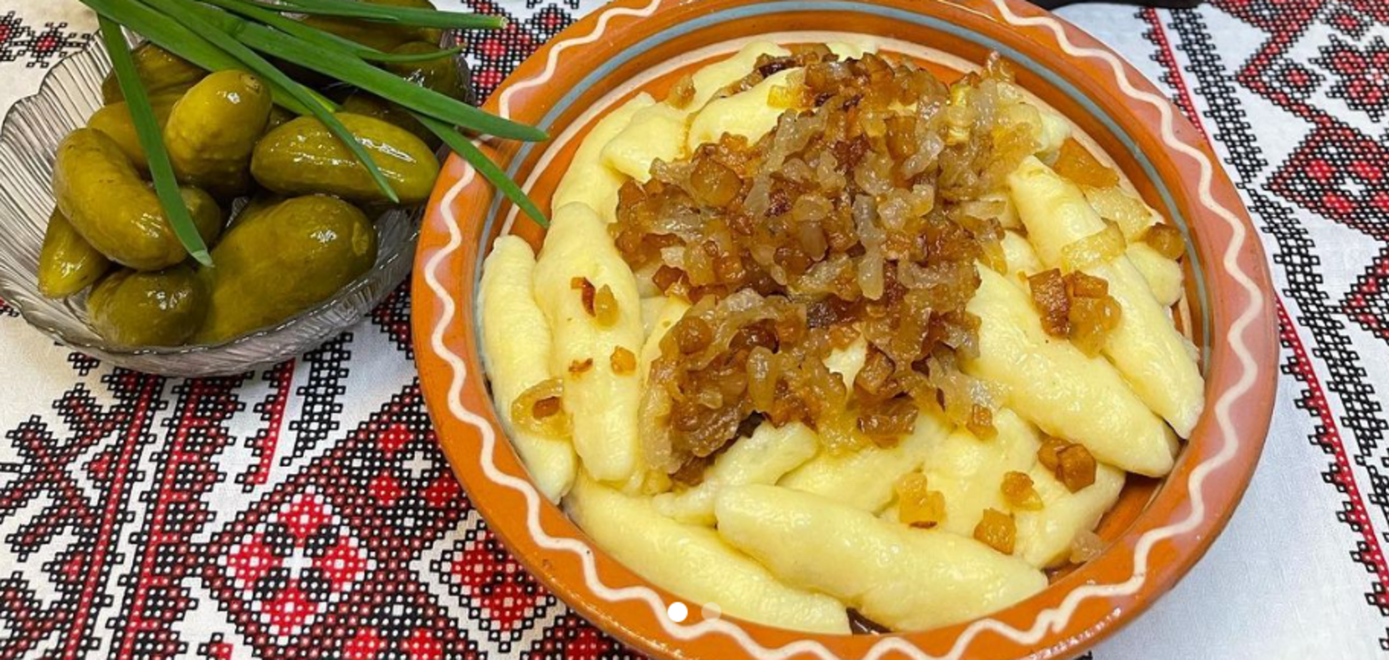 Сытные картофельные палюшки с луком и шкварками: альтернатива ленивым вареникам
