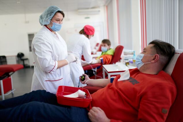 В Києві відкрили перший в Україні банк зберігання крові – 'Смілива кров'