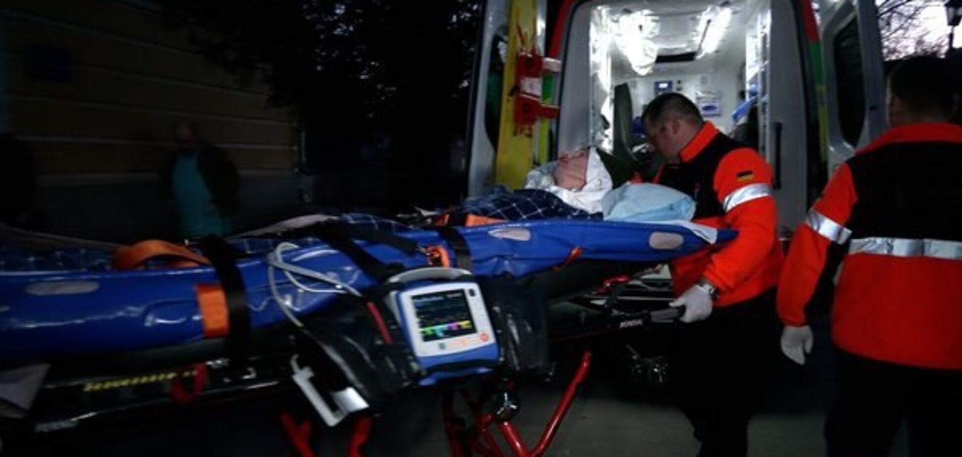 Прикутого до ліжка героя Віталія Шумея лікуватимуть у Барселоні за сприяння 'Шахтаря'