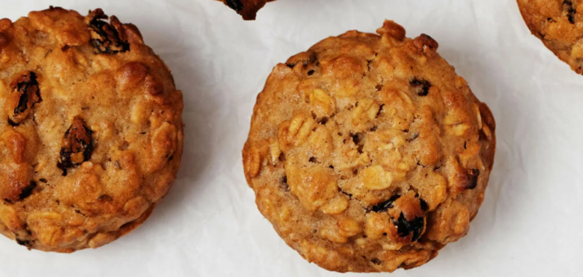 Пісне вівсяне печиво з журавлиною: рецепт без молока, масла та борошна