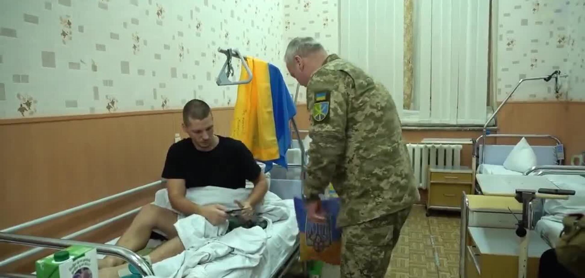 Наєв нагородив українських воїнів, що отримали поранення у боях з російськими окупантами