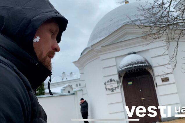 Усика заметили в Лавре в последний день УПЦ МП. Фотофакт