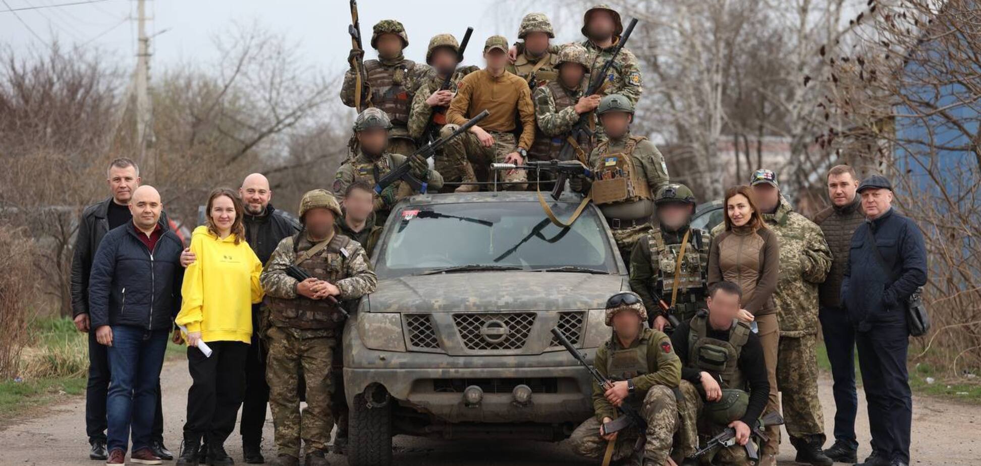 Больница и военные в Донецкой области получили гуманитарную помощь от Фонда Вадима Столара и депгруппы 'Відновлення України'