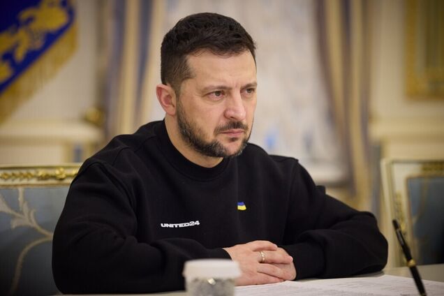 Миллионы всегда будут отвечать: 'Героям слава!': Зеленский пообещал найти убийц украинского военного