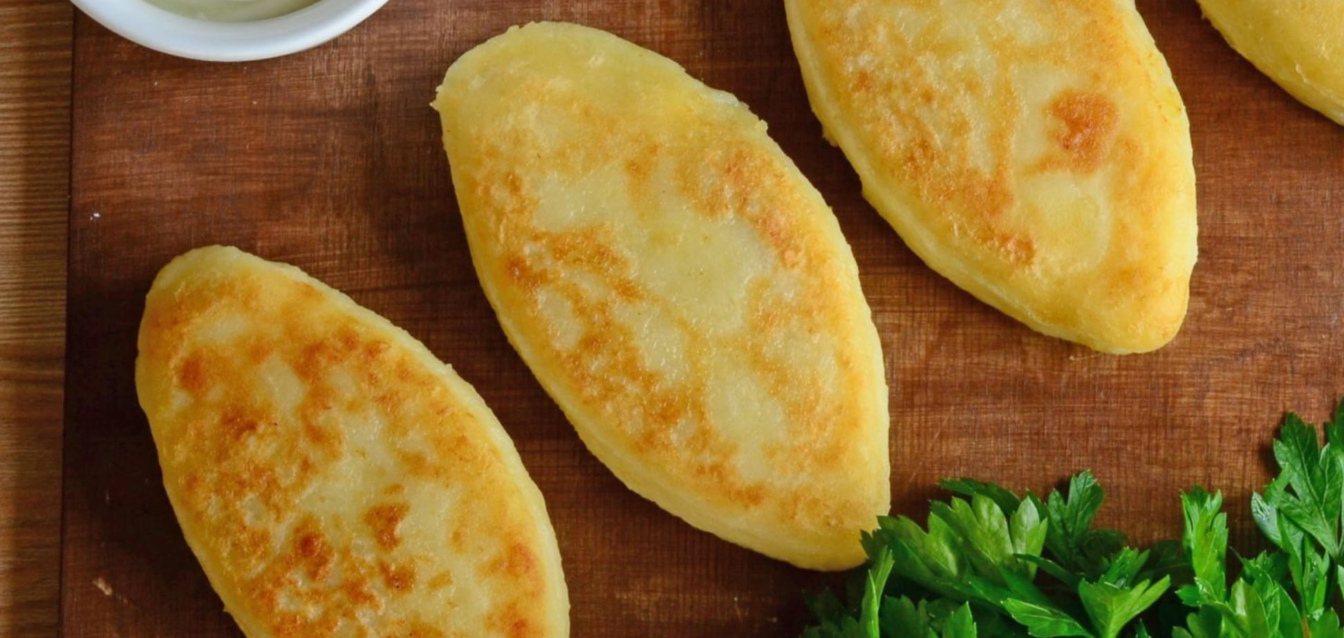 Жареные картопляники без начинки: как приготовить сытные пирожки