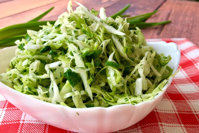 Рецепт салату з капусти