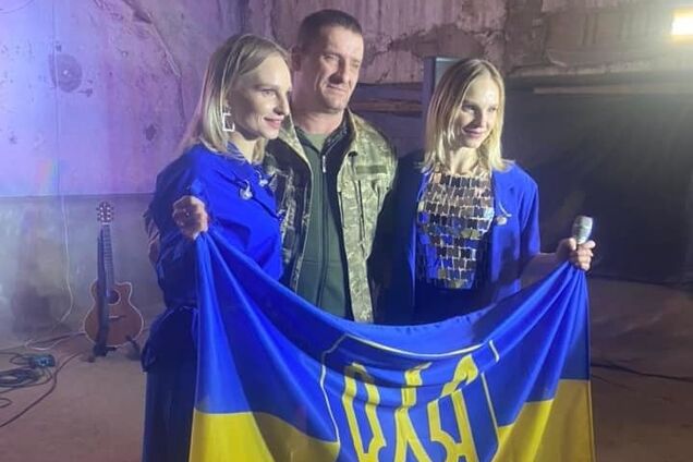 До військових їздять співати ті, хто не називає Росію ворогом