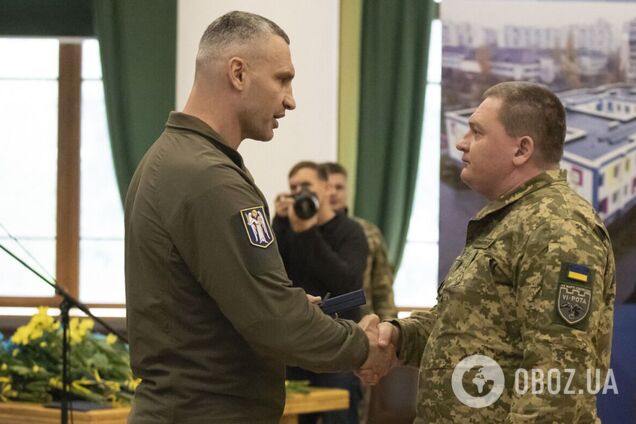 Військові 242-го батальйону сил Тероборони ЗСУ отримали нагороди від Кличка