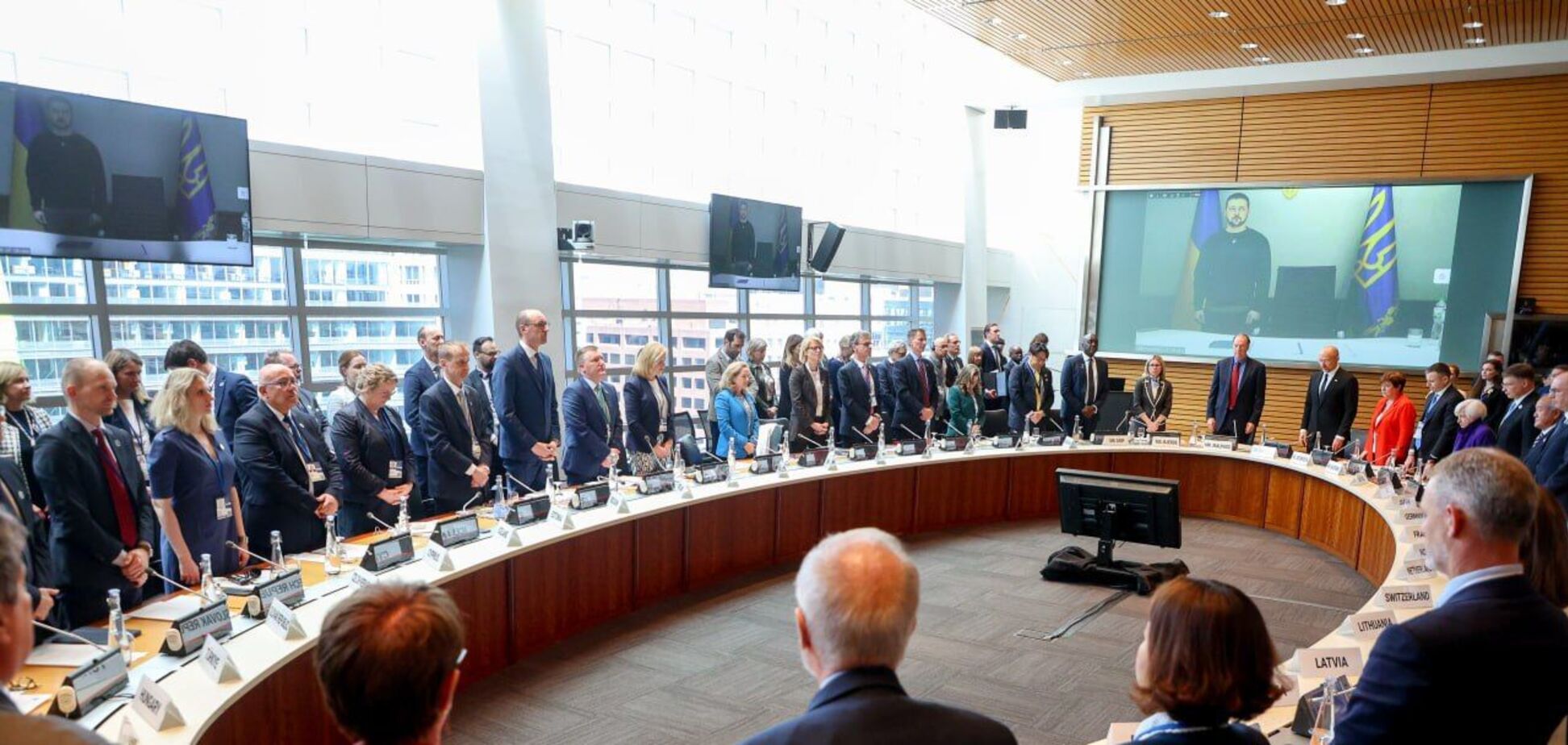 Украина получит помощь от международных партнеров