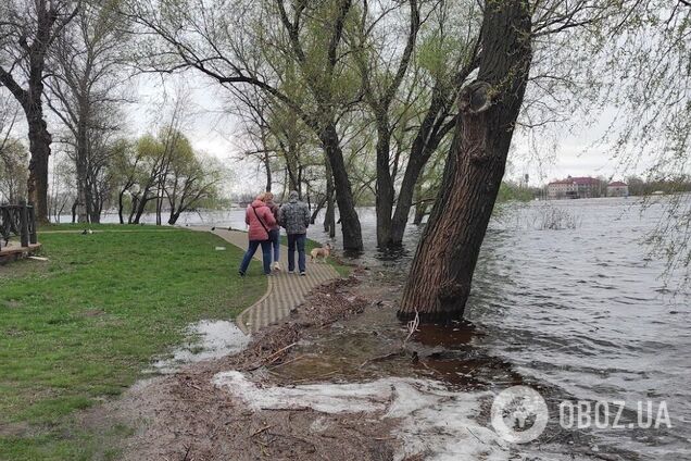Пик весеннего половодья в Киеве позади