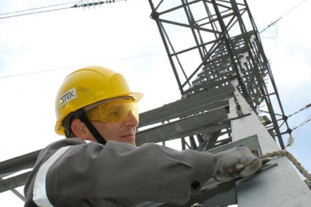 За дві доби ДТЕК повернув світло до 20 населених пунктів Донеччини