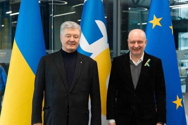 Порошенко встретился с послом Евросоюза Маасикасом и обсудил ускорение членства Украины в ЕС. Фото