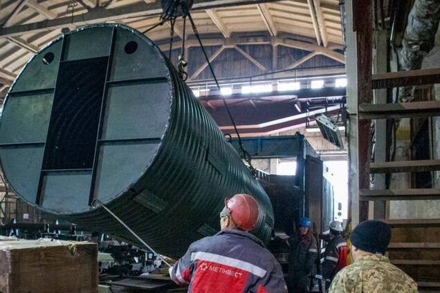 Украинские бойцы получили от 'Стального фронта' уже 170 модульных укрытий