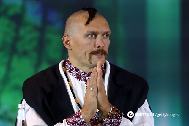 Александр Усик