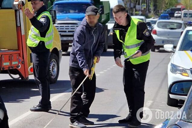 У Хмельницькому водій збив поліцейську і двох військових на переході, один загинув. Фото