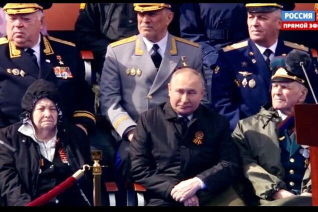 Последний парад военного преступника Путина