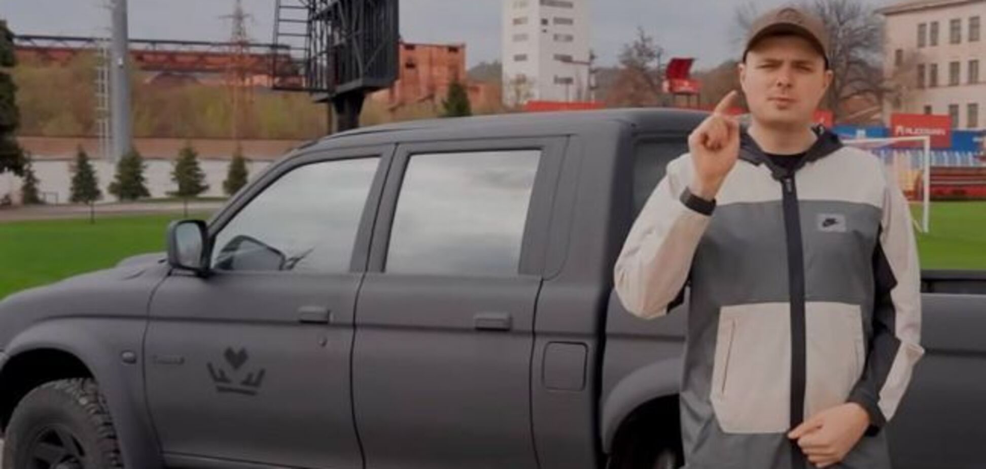 ЗСУ отримали Mitsubishi L200 від Favbet Foundation та ФК 'Кривбас'