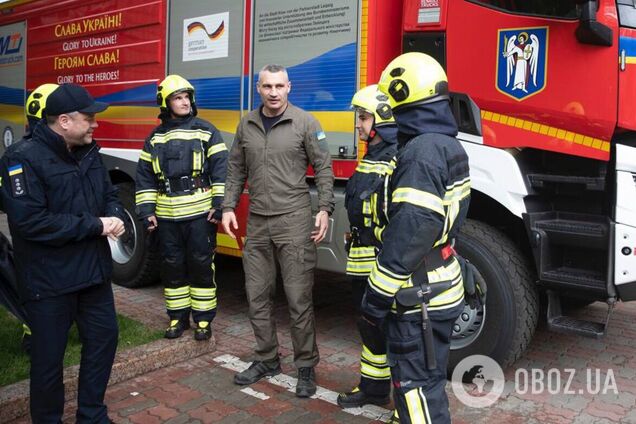 Київ отримав надсучасне пожежне авто від Німеччини та Польщі: інші країни чекають на такі по 2 роки